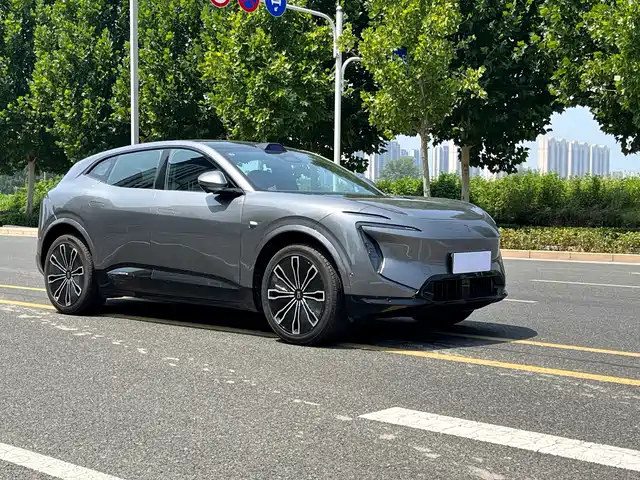 2024 Avatr 07
