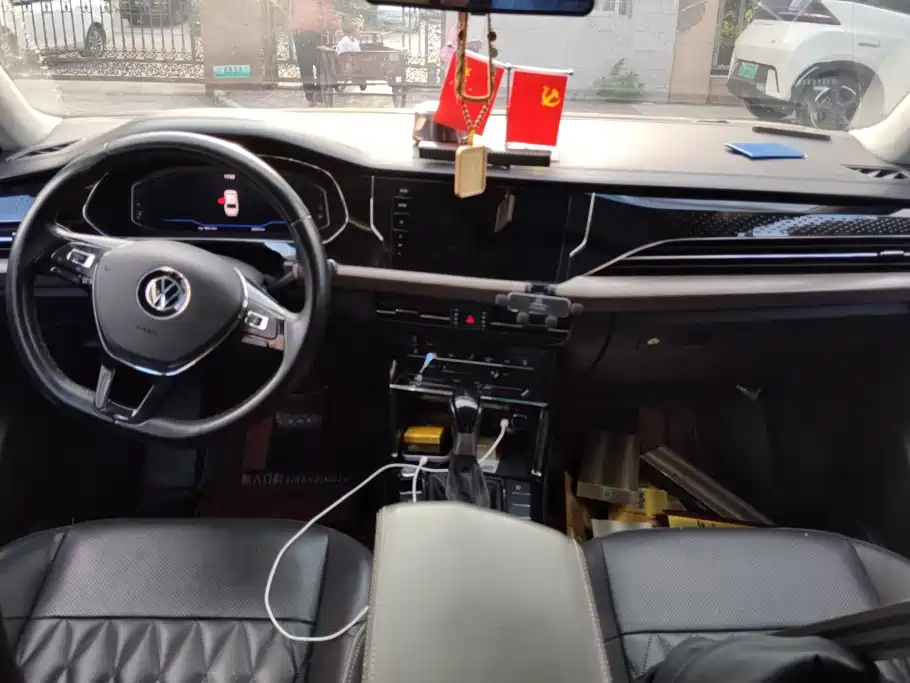 Volkswagen Passat — миниатюра 12