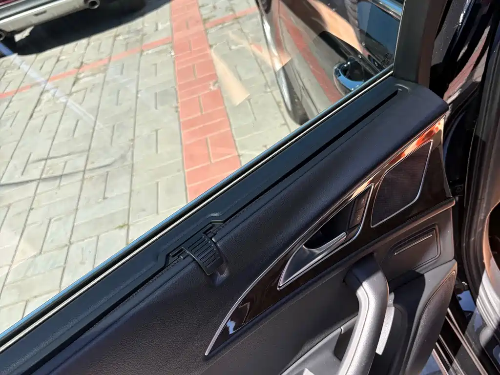 Audi A6L — миниатюра 21