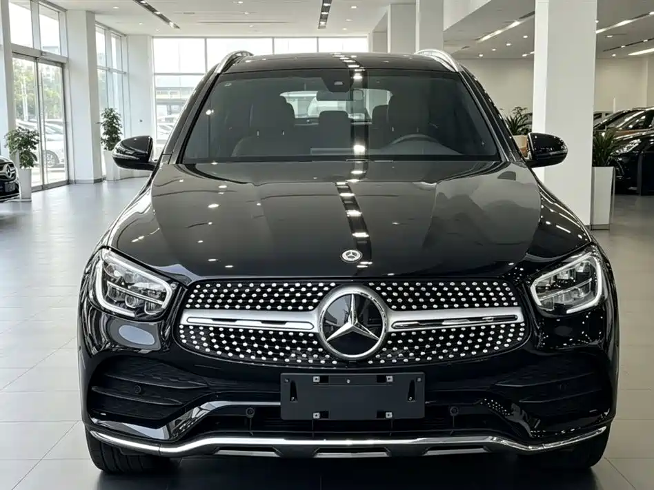 Mercedes-Benz GLC 2023