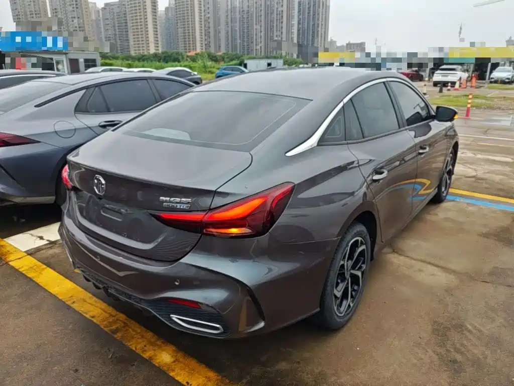 MG MG5 — миниатюра 7
