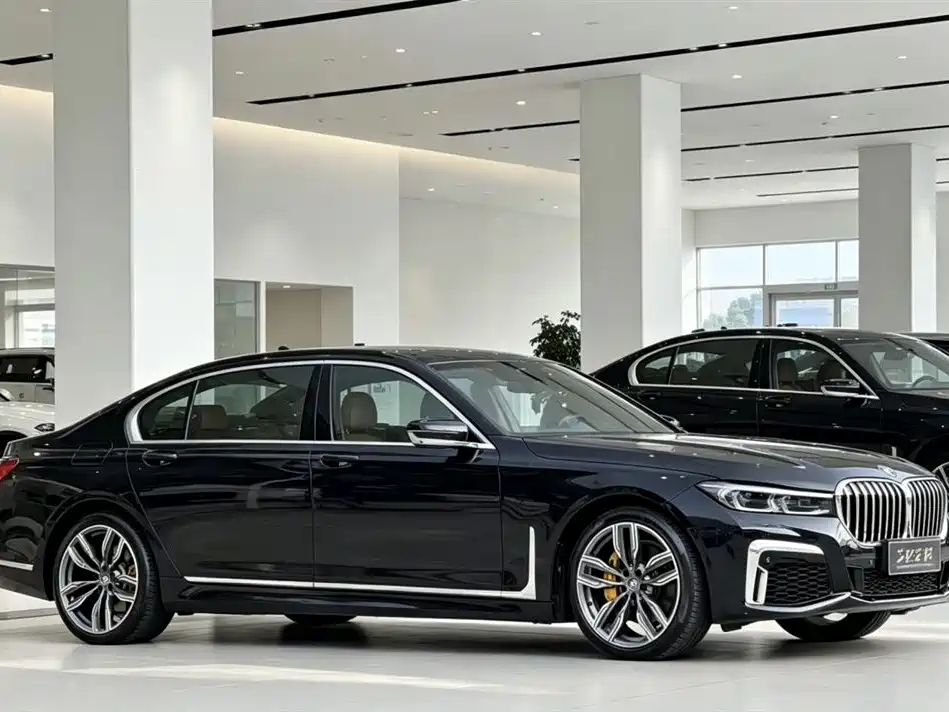 BMW 7 Series 7 2018 740Li xDrive Premium M Sport