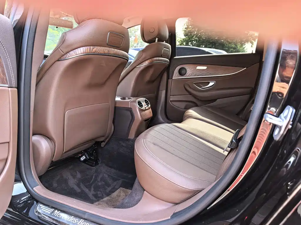 Mercedes-Benz E-Class E 2019 E 200 L 4MATIC
