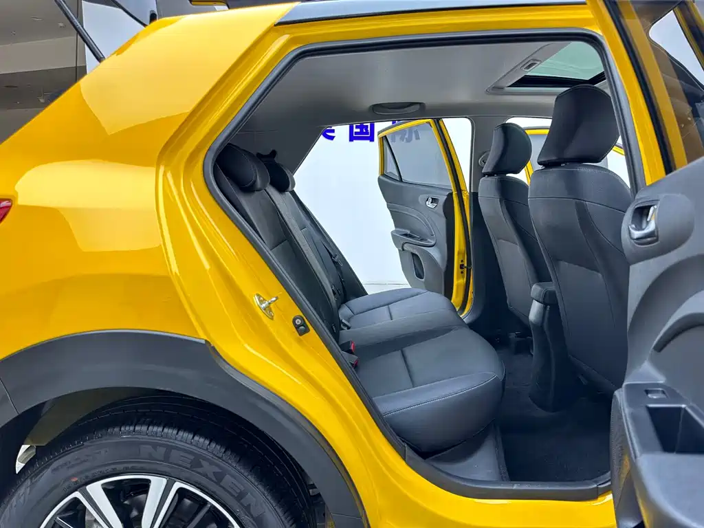 Kia KX1 — миниатюра 8