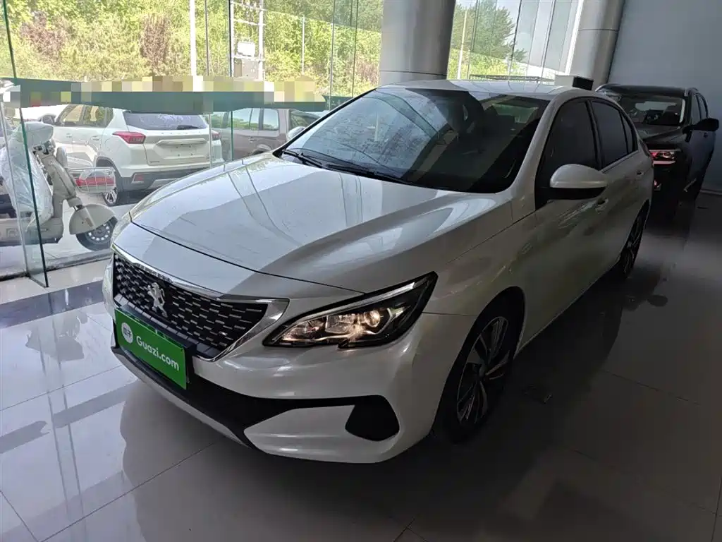 Peugeot 408 2020