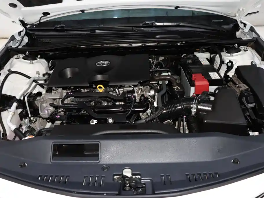 Toyota Camry — миниатюра 19