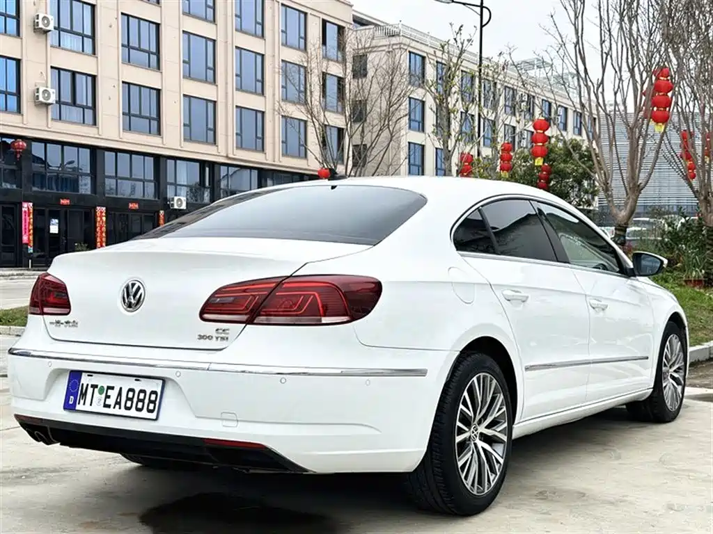 Volkswagen CC 1.8TSI Luxury Type, фото 4