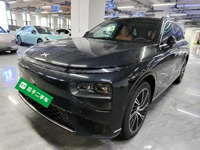 XPeng G9