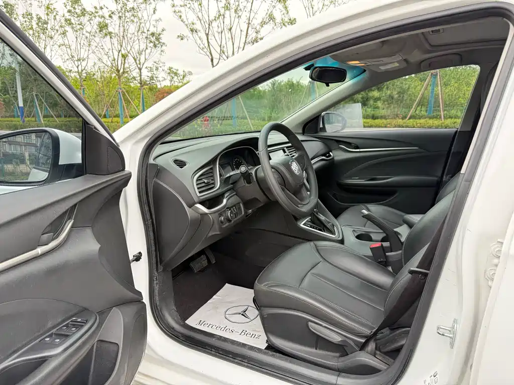 Buick Excelle — миниатюра 16