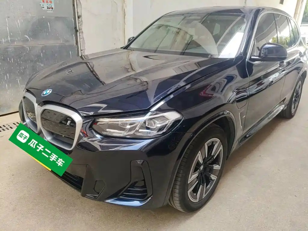 BMW iX3 — миниатюра 2