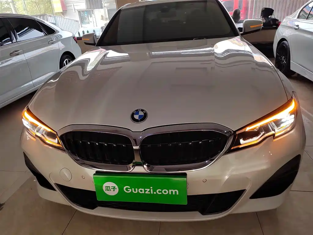 BMW 3 Series 3 2022 325Li M Sport