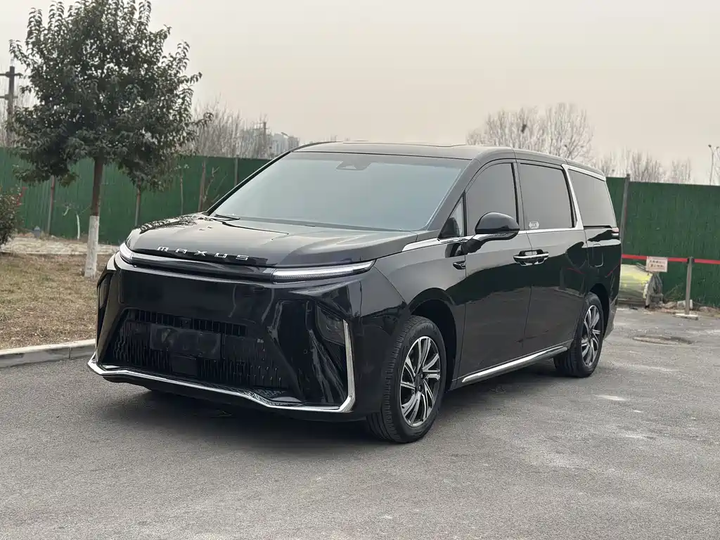 SAIC MAXUS EVERYONE 9