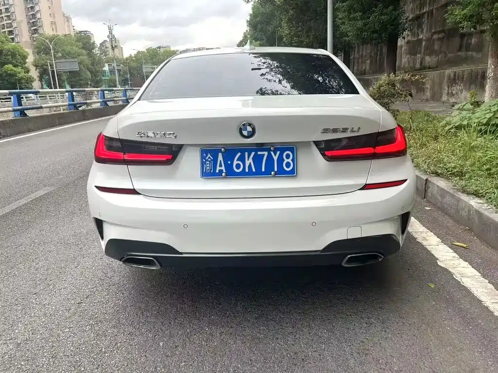 BMW 3 Series — миниатюра 11