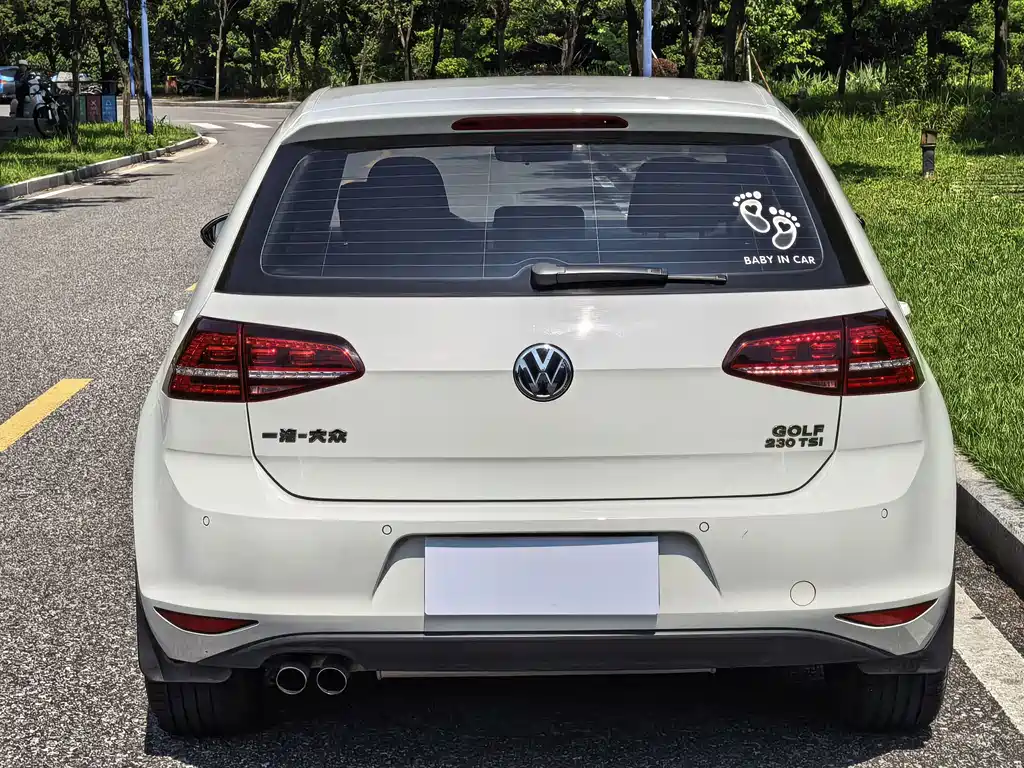 Volkswagen Golf — миниатюра 6