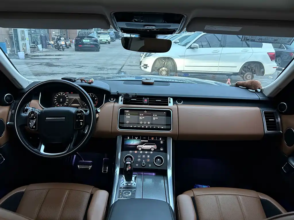 Land Rover Sport — миниатюра 21