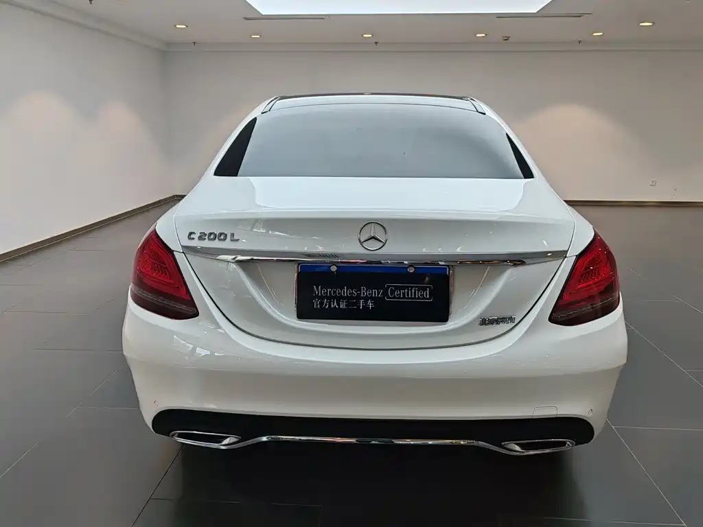 Mercedes-Benz C-Class — миниатюра 7