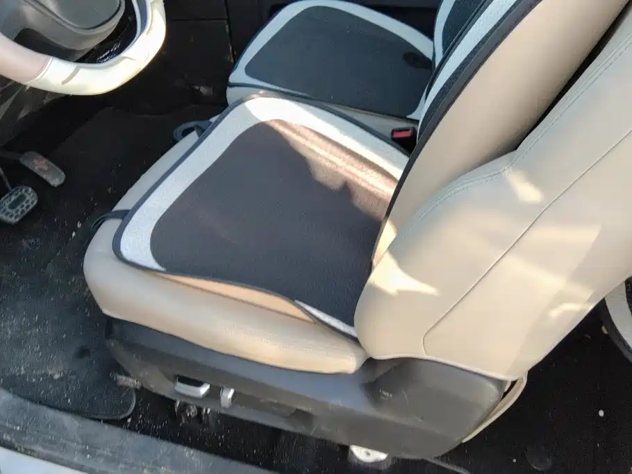 Заказать Wuling MINIEV 2020 года за 660 888 ₽  из Китая