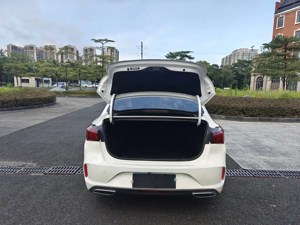 Changan Eado — миниатюра 15