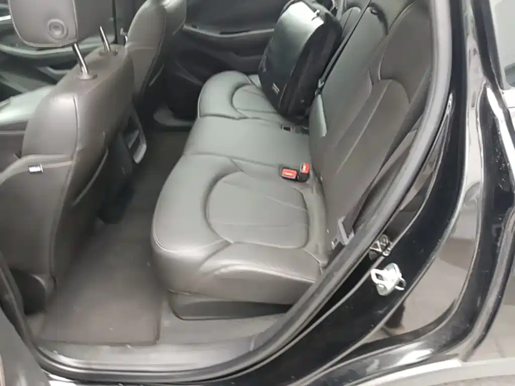 Buick Envision Plus — миниатюра 22