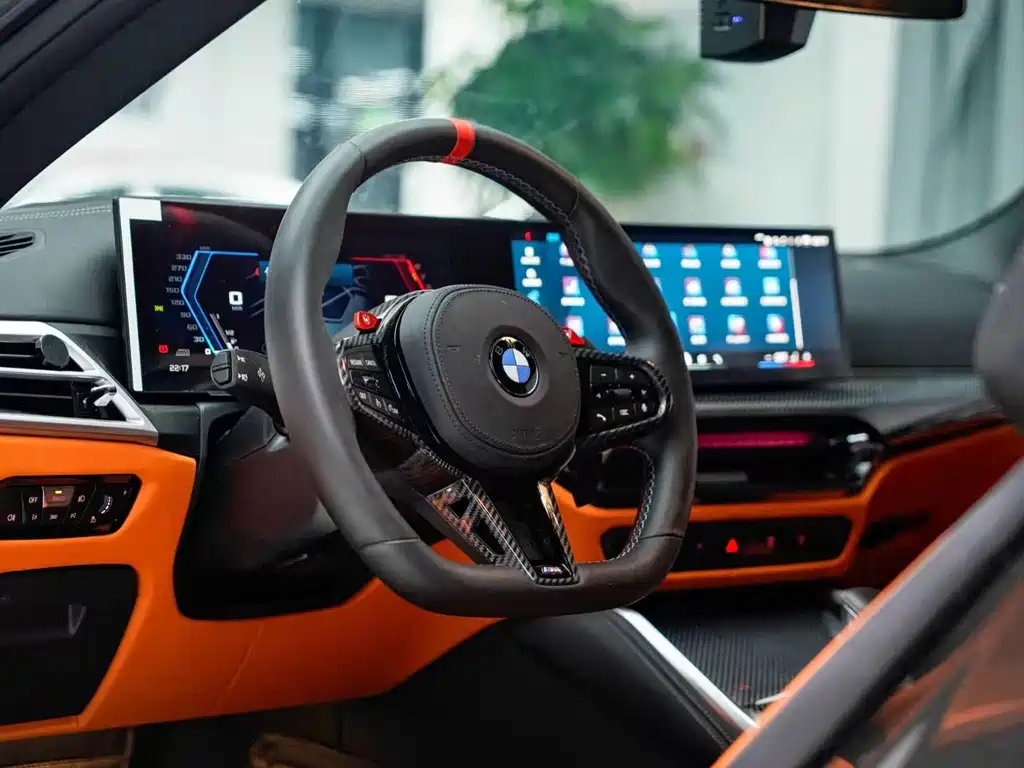 BMW M4 — миниатюра 6