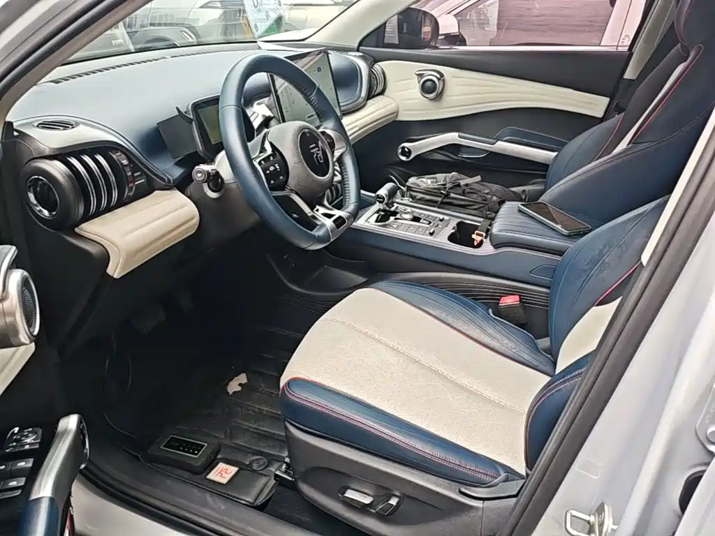 BYD Yuan Plus — миниатюра 15