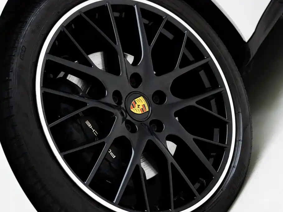 Porsche Panamera — миниатюра 5