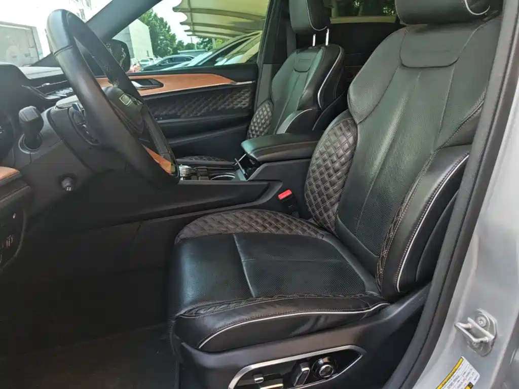Jeep Grand Cherokee 4xe (Import) — миниатюра 15