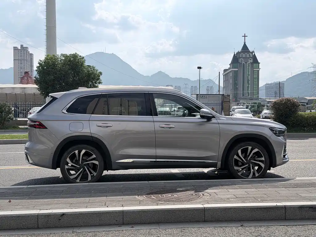 Geely Xingyue L — миниатюра 17