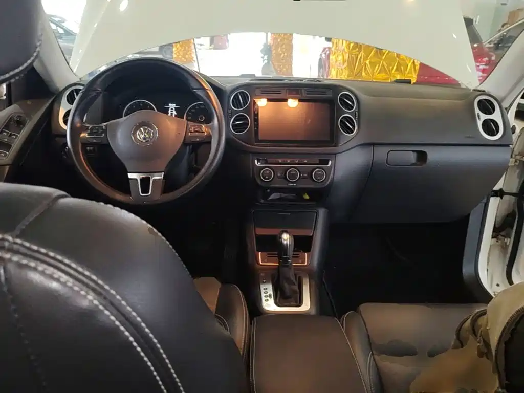 Volkswagen Tiguan — миниатюра 10