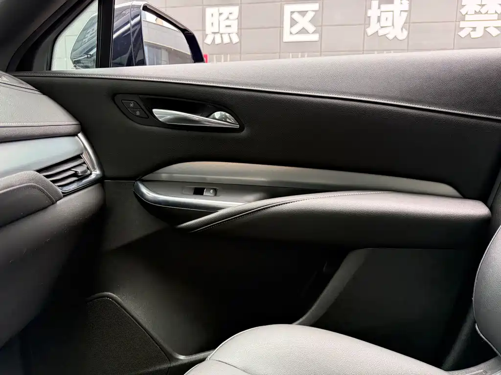 Cadillac XT4 — миниатюра 28