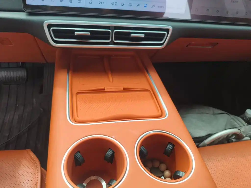 Li Auto Li L6 — миниатюра 16