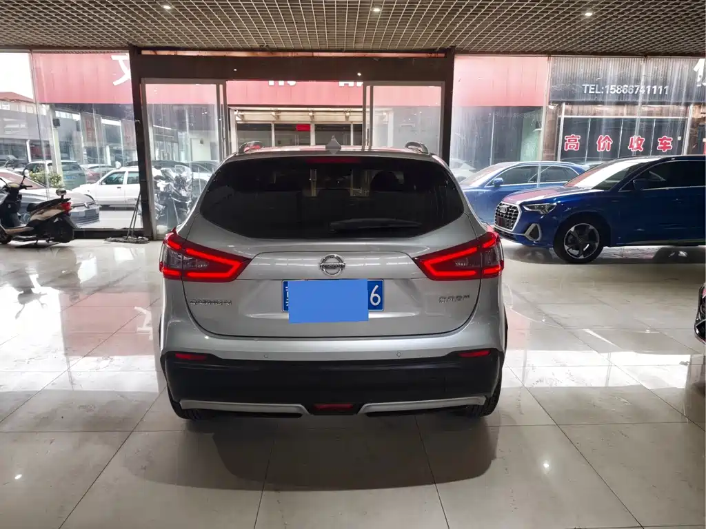Nissan Qashqai — миниатюра 5