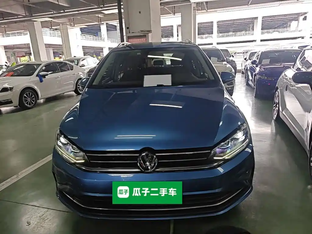 Volkswagen Golf Sportsvan — миниатюра 3