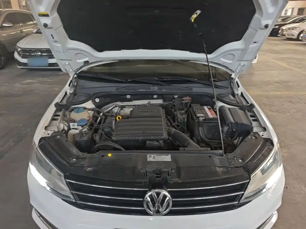 Volkswagen Sagitar — миниатюра 20