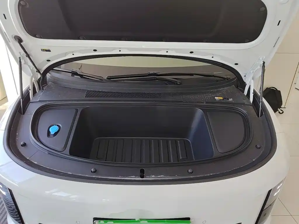 Li Auto Li i6 — миниатюра 20