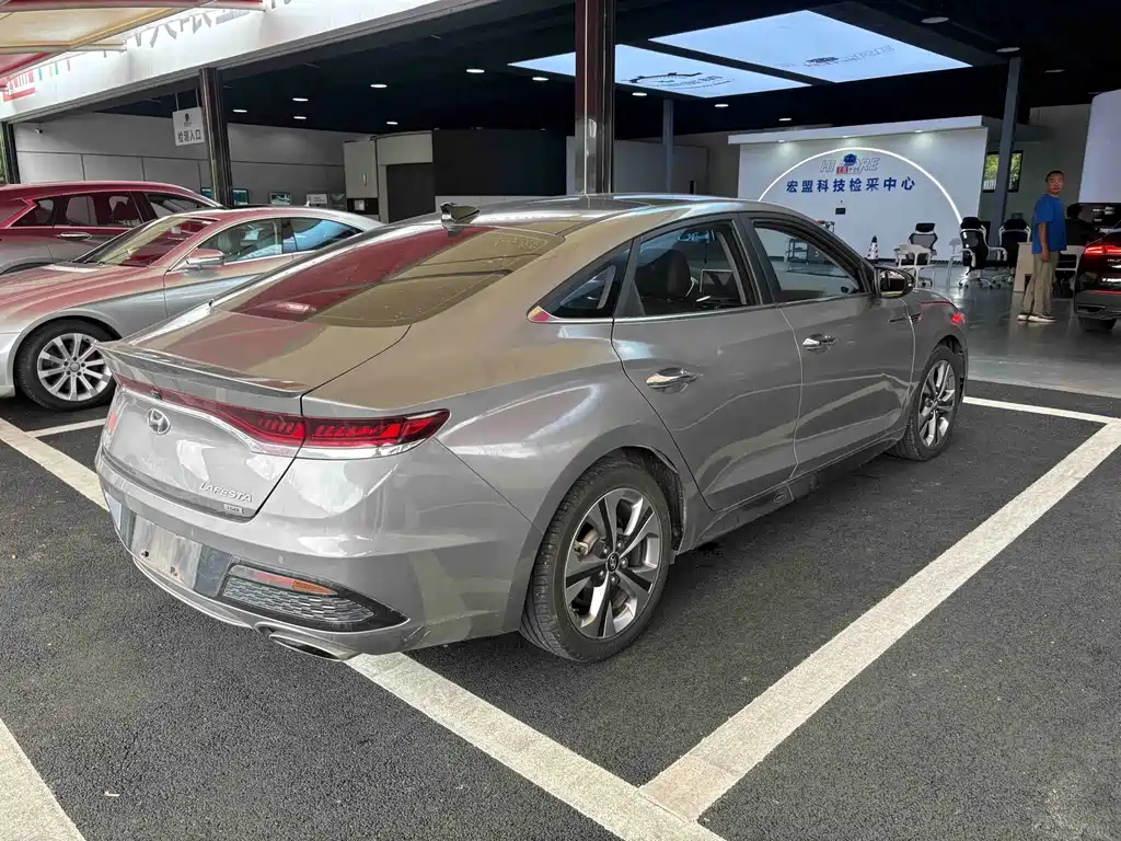 Hyundai Fista — миниатюра 9