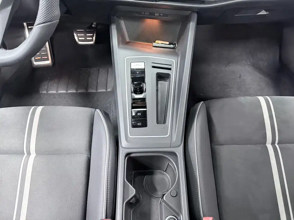 Volkswagen Golf — миниатюра 7