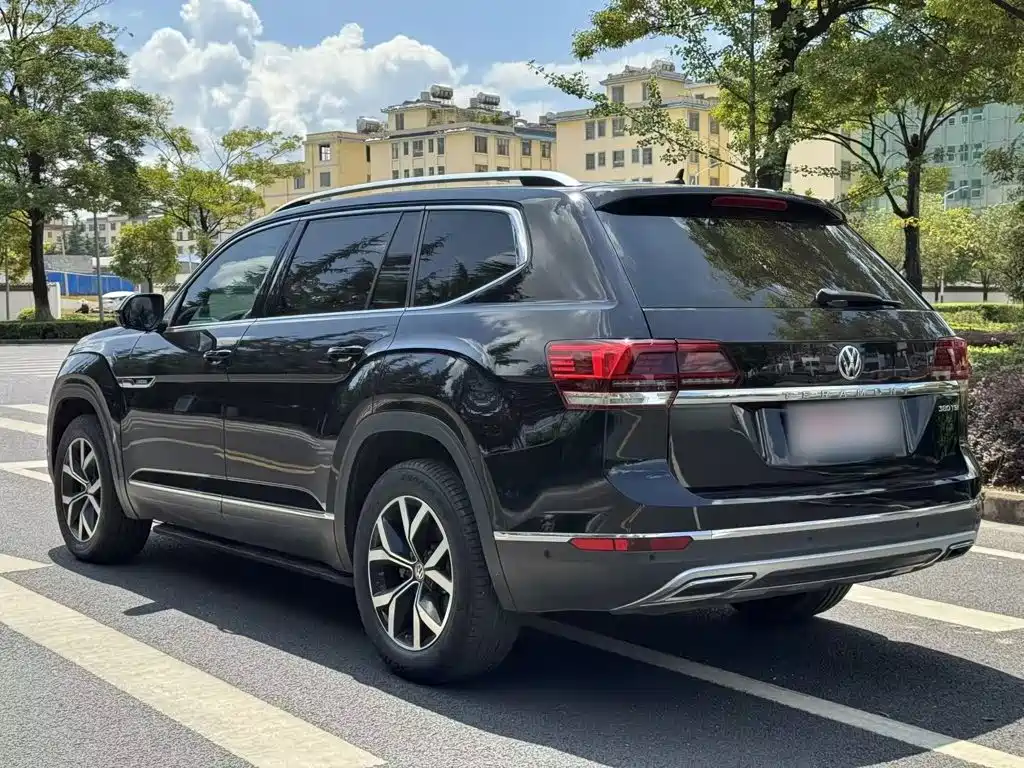 Volkswagen Teramont — миниатюра 7