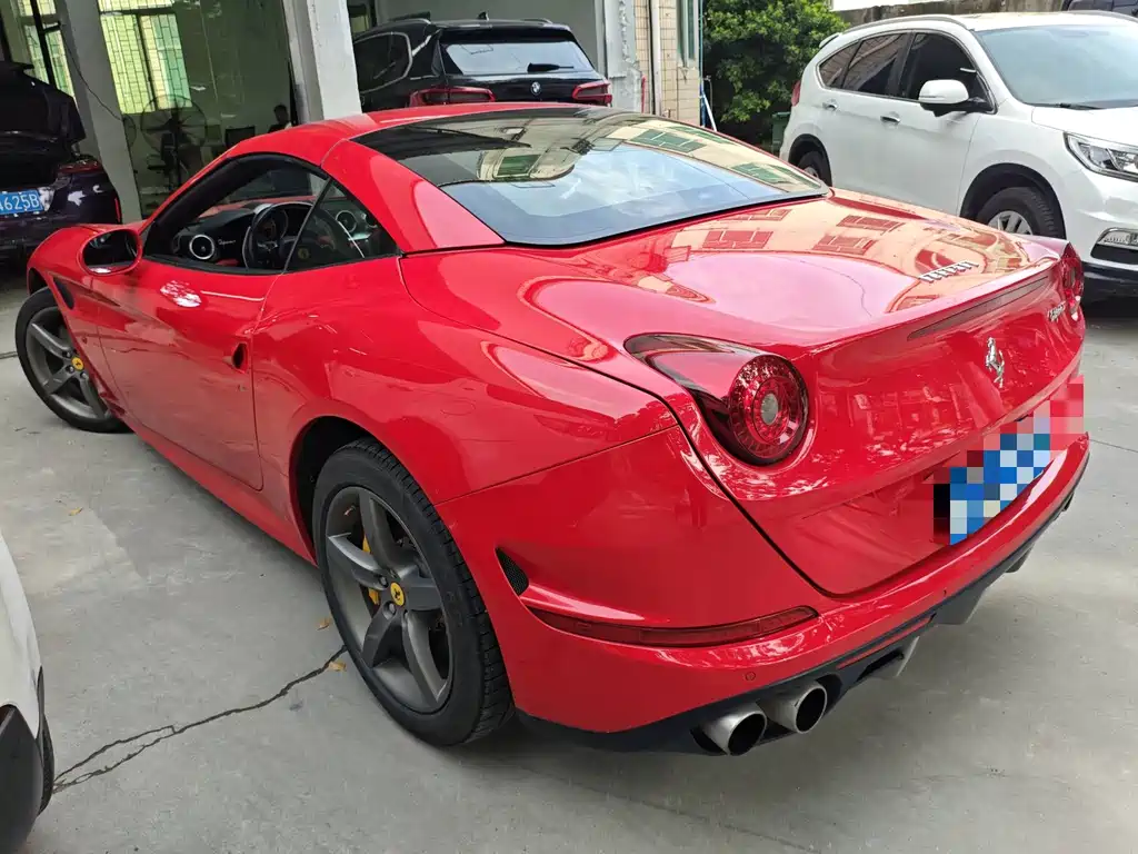 Ferrari California T — миниатюра 5