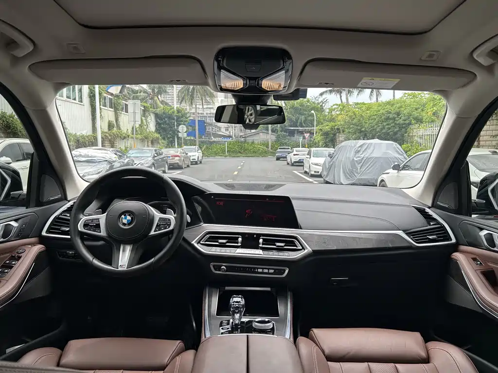 BMW X5 (Import) — миниатюра 6