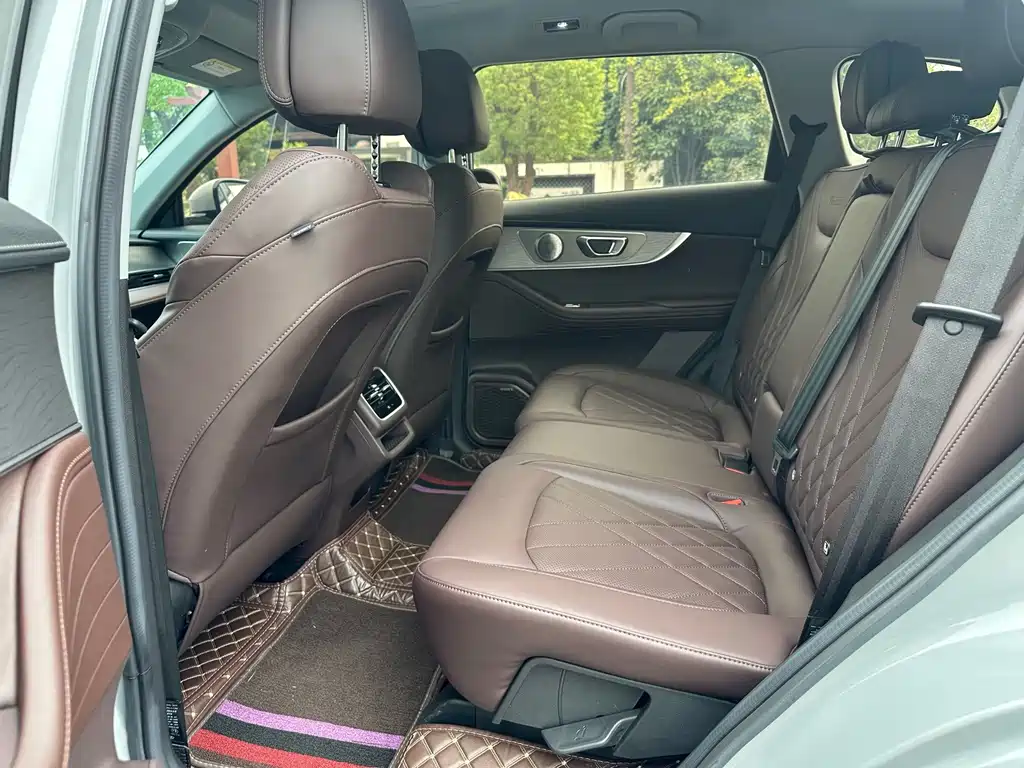 Chery Tiggo 8 PRO — миниатюра 8