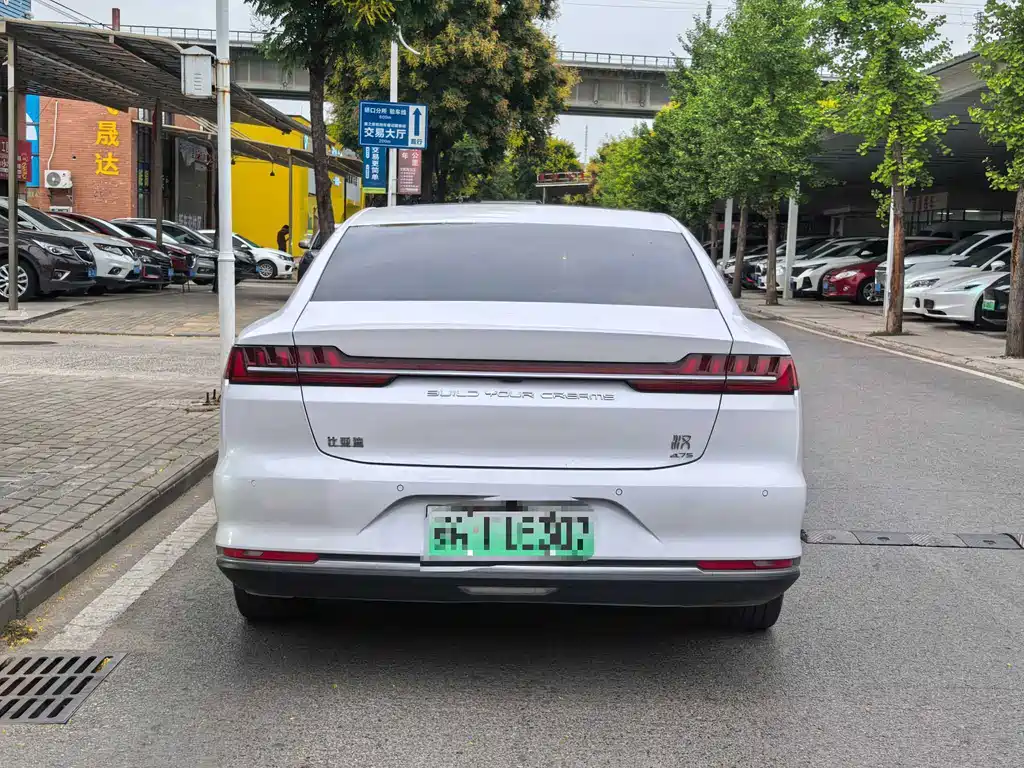 BYD Han — миниатюра 7