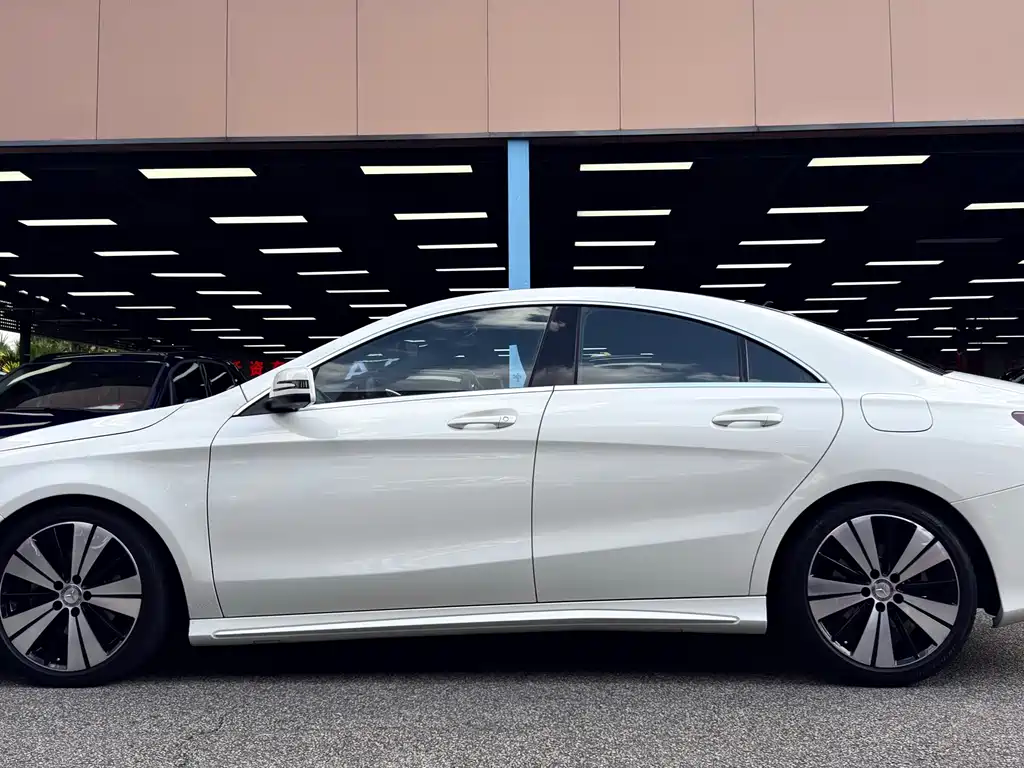 Mercedes-Benz CLA (Import) — миниатюра 6