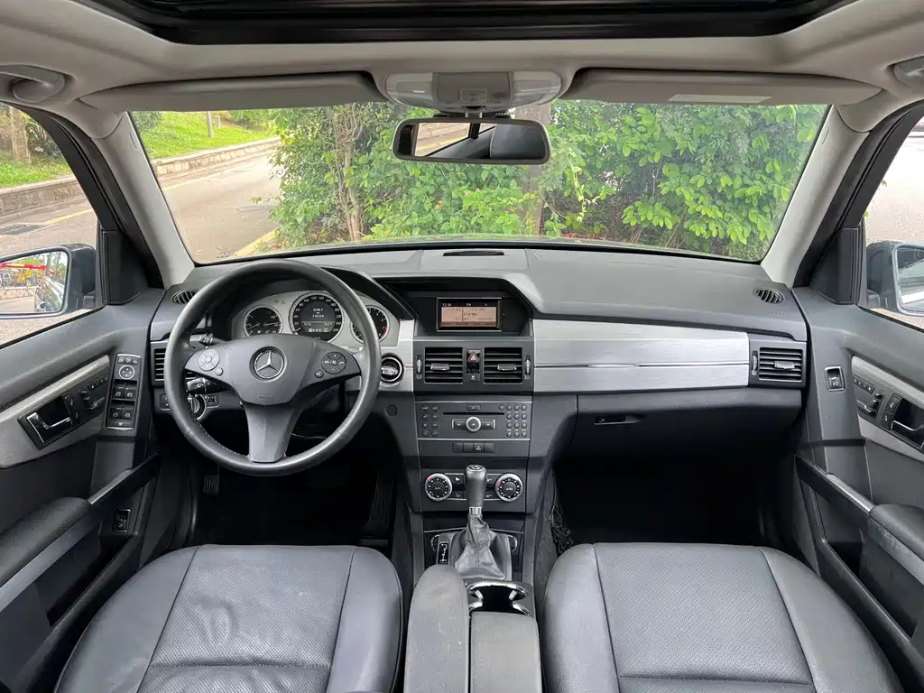Mercedes-Benz GLK-Class (Import) — миниатюра 8