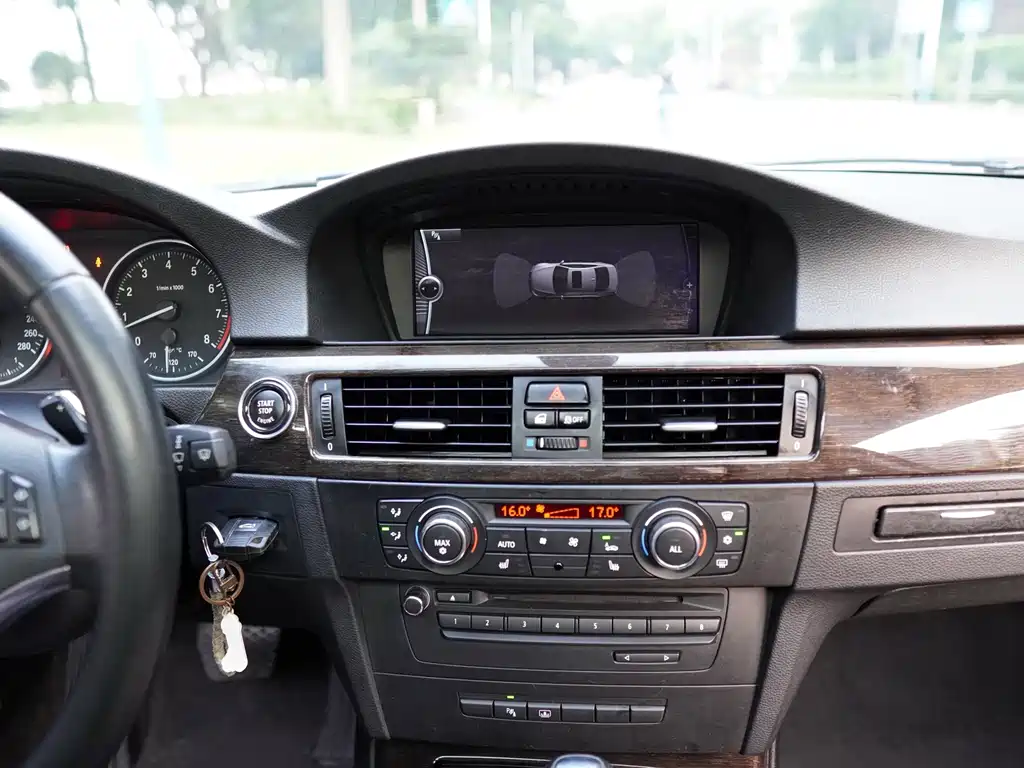 BMW 3 Series (Import) — миниатюра 9