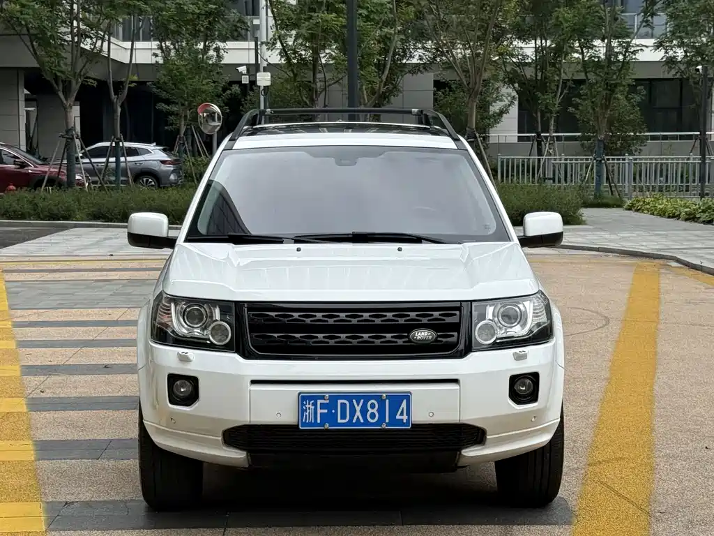 Land Rover Freelander 2 — миниатюра 2