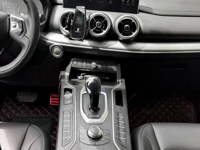 Wey Wey VV5 — миниатюра 5
