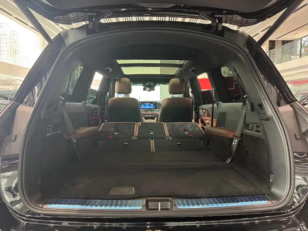 Mercedes-Benz GLS — миниатюра 25