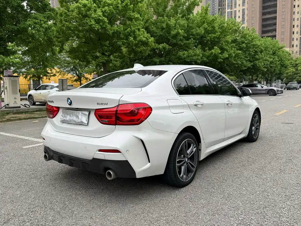 BMW 1 Series — миниатюра 9
