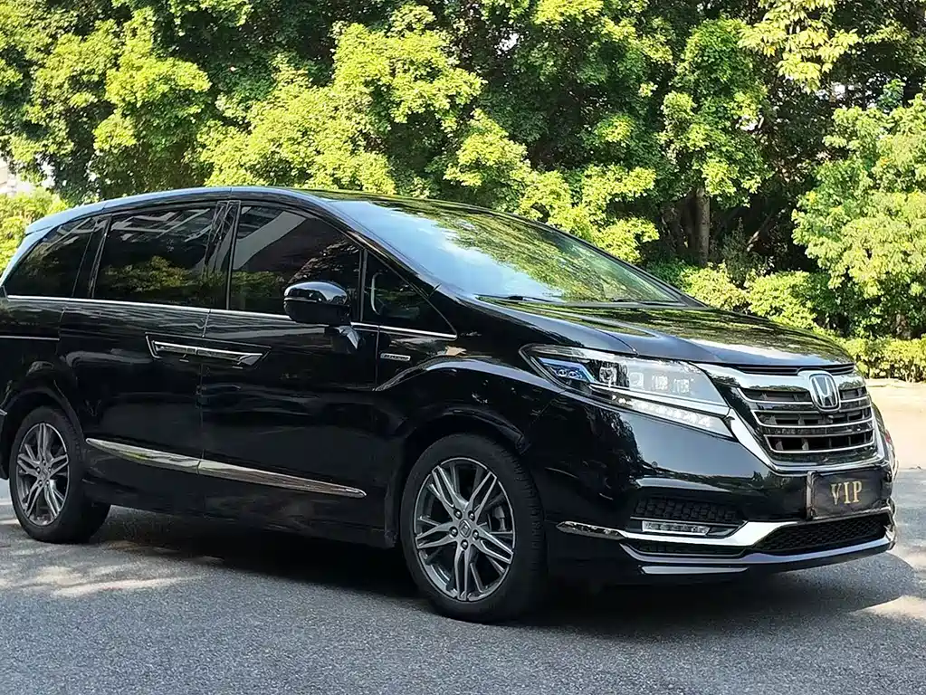 Honda Elysion — миниатюра 2